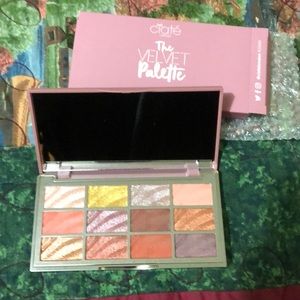 Ciaté Velvet Palette